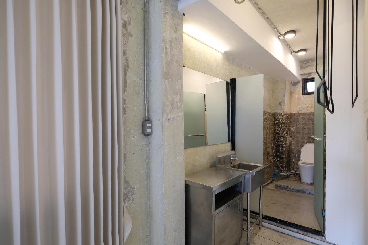 Ep1 Shophouse Hotel Bangkok Exterior photo