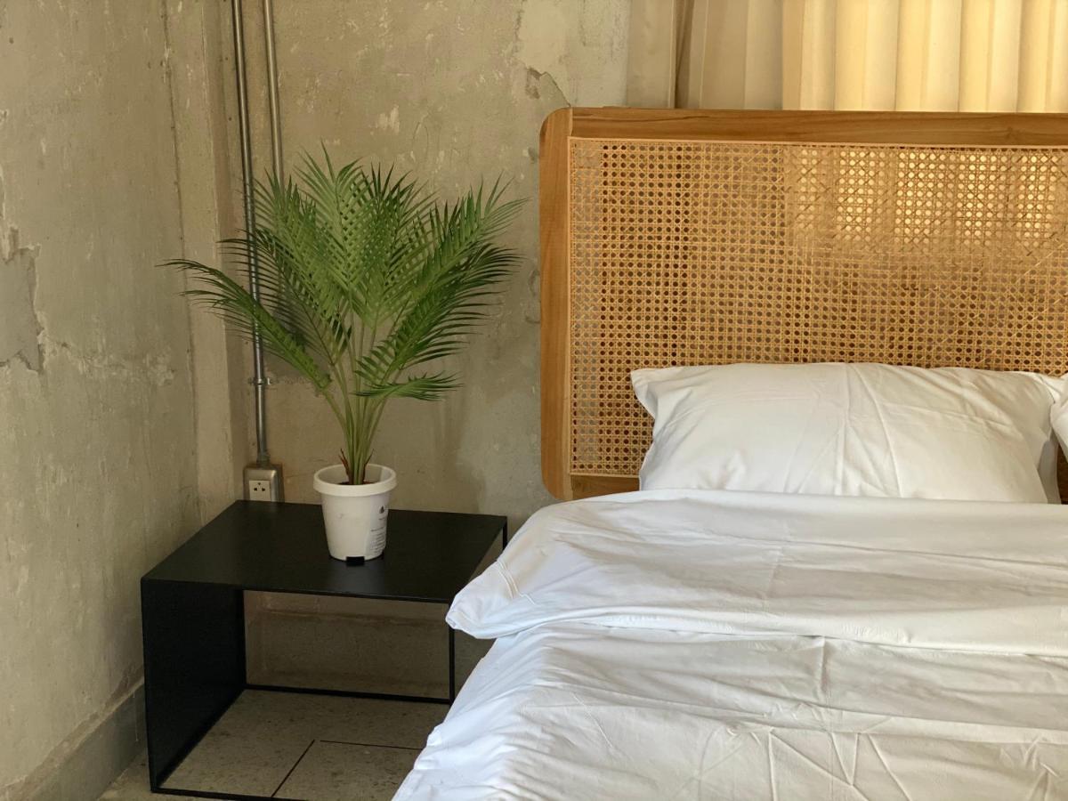 Ep1 Shophouse Hotel Bangkok Exterior photo